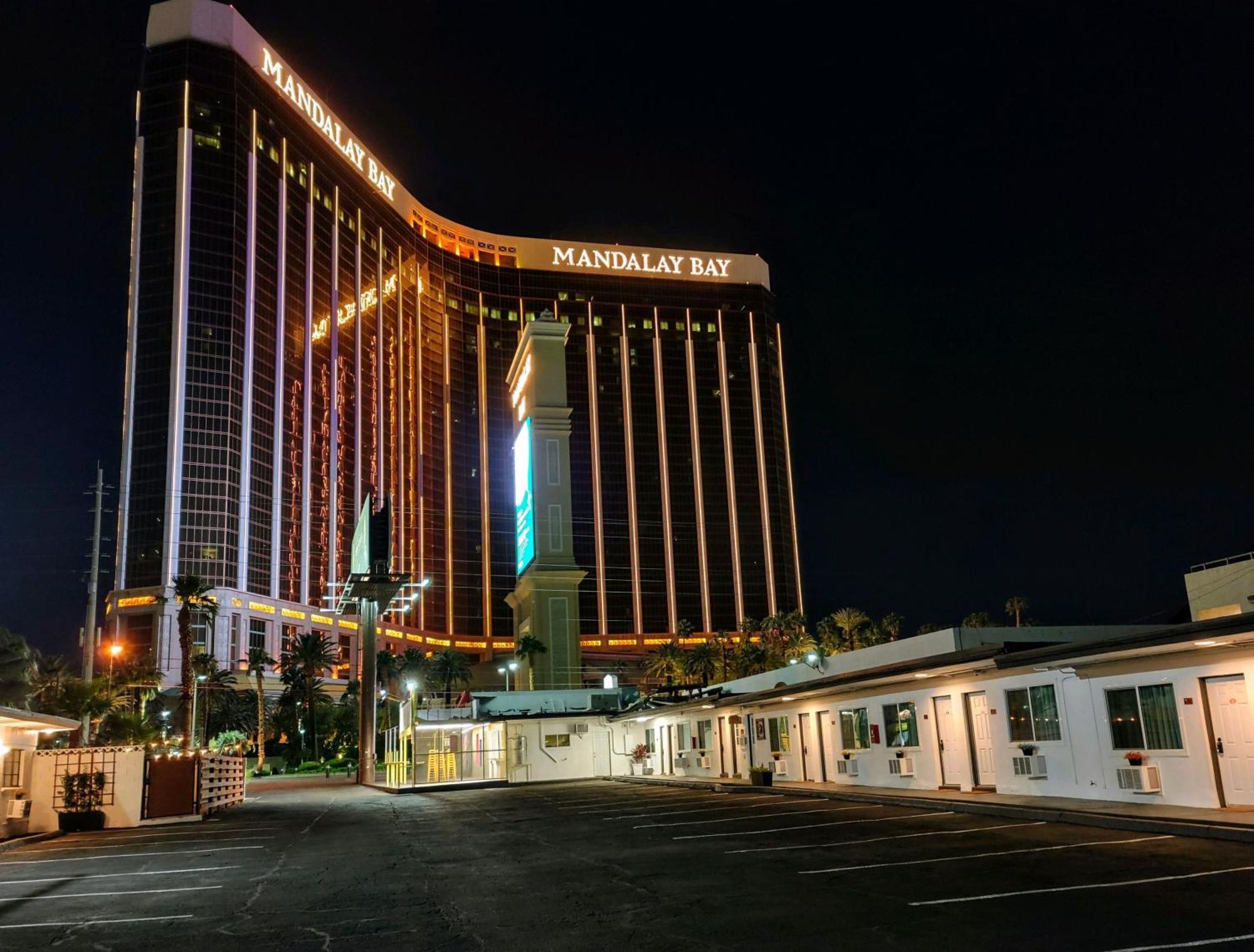 Nirvana Hotel Лас Вегас Екстериор снимка