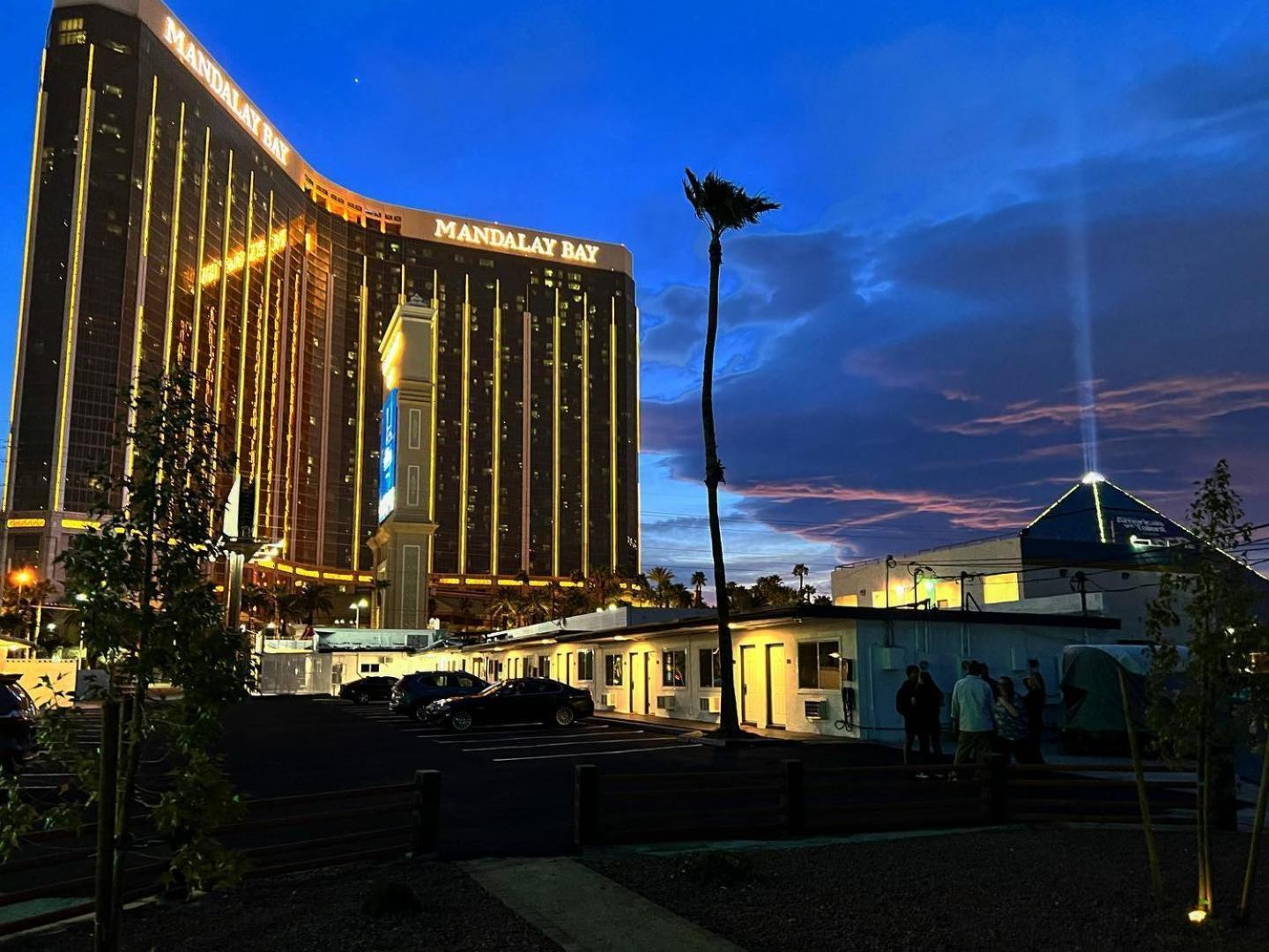 Nirvana Hotel Лас Вегас Екстериор снимка